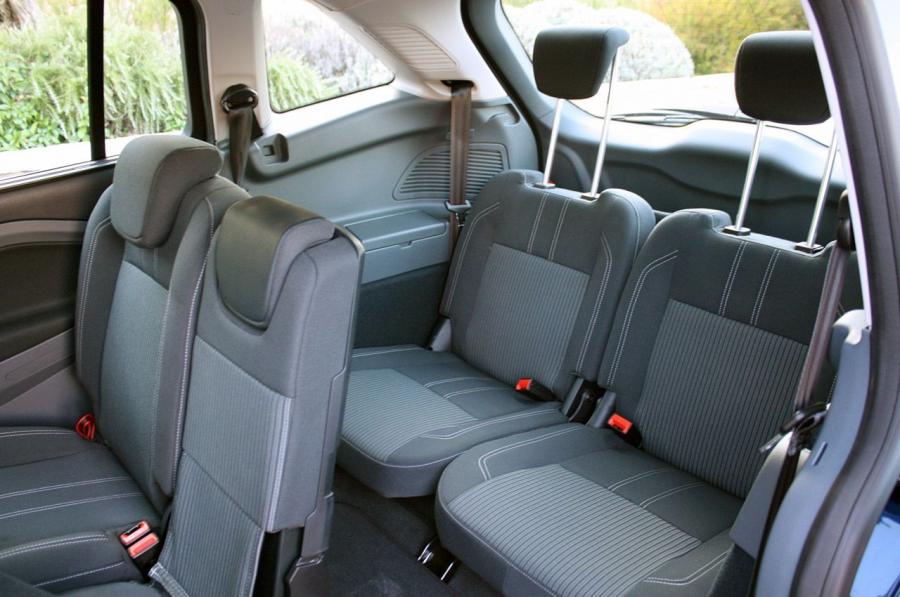  Ford Grand C-Max 2012 года  (фото 11 из 50)